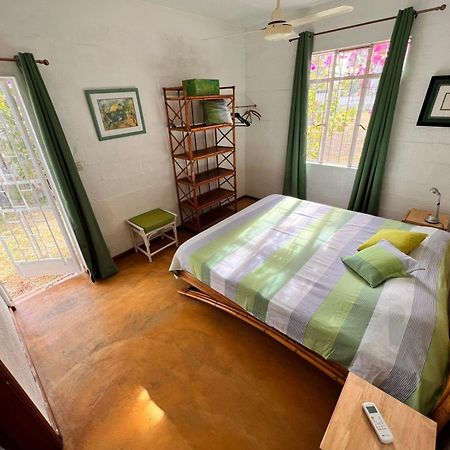 Roche Island Bungalows 그란데 바이예 외부 사진