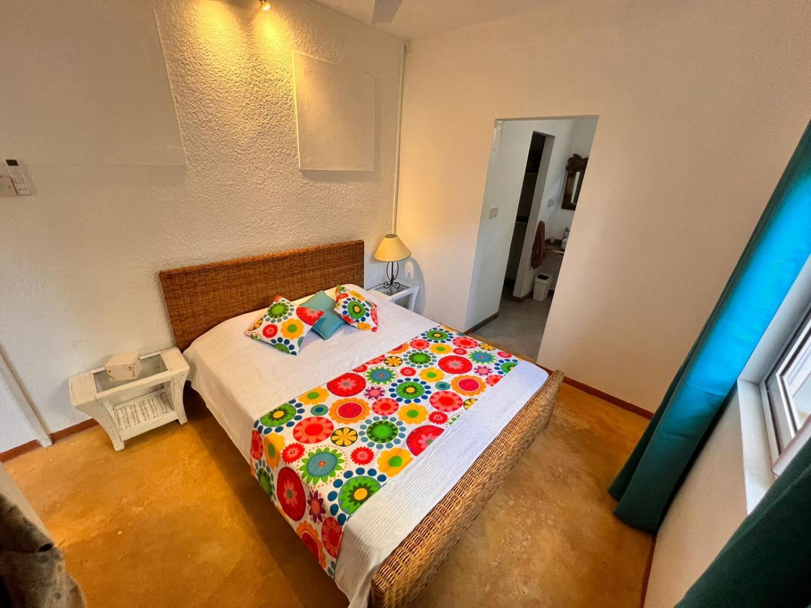 Roche Island Bungalows 그란데 바이예 외부 사진